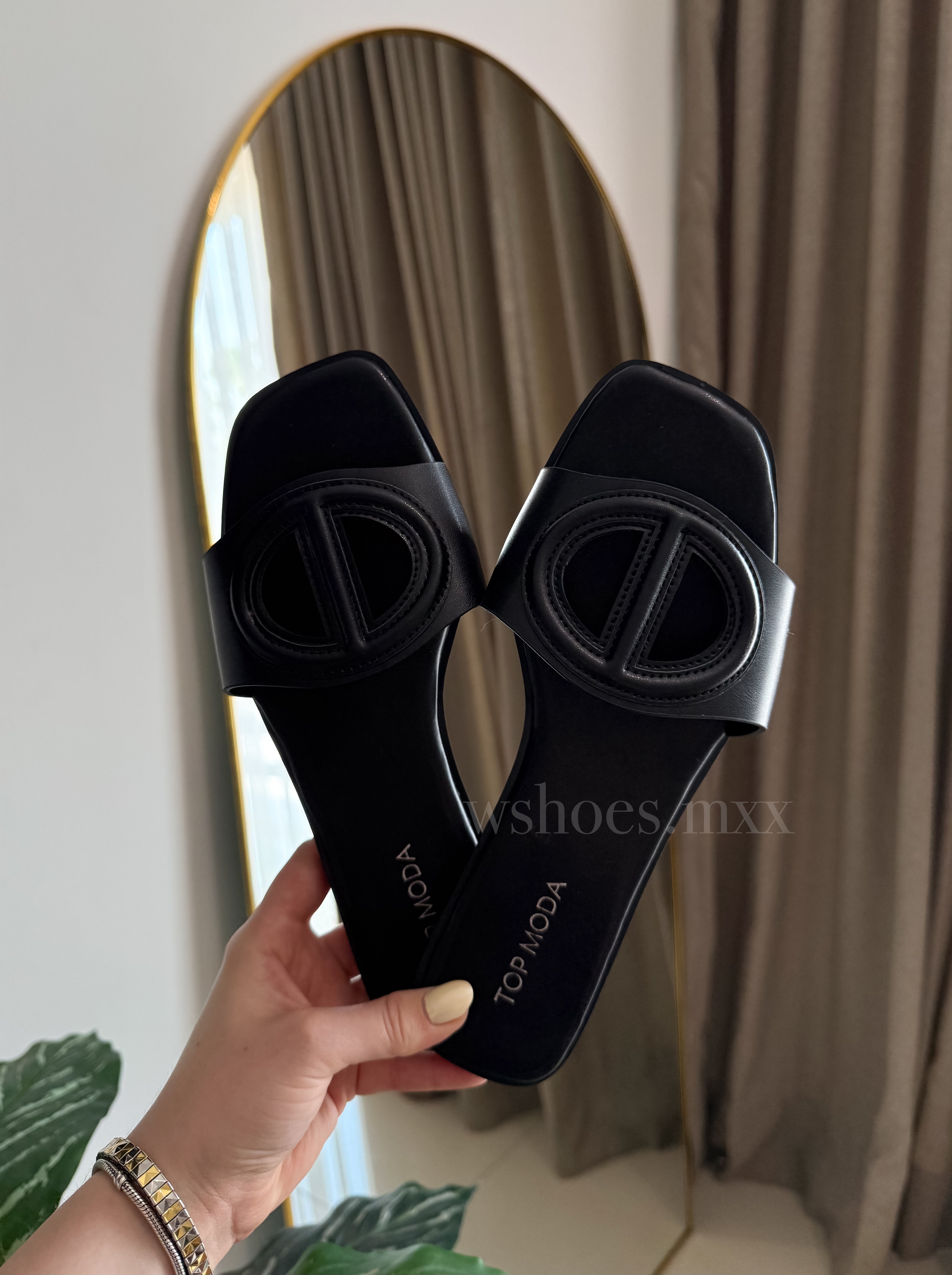 DOHA NEGRO